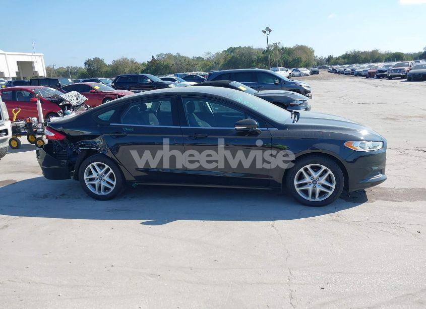 Photo 13 of 2013 Ford Fusion SE (VIN 3FA6P0HR9DR358203)