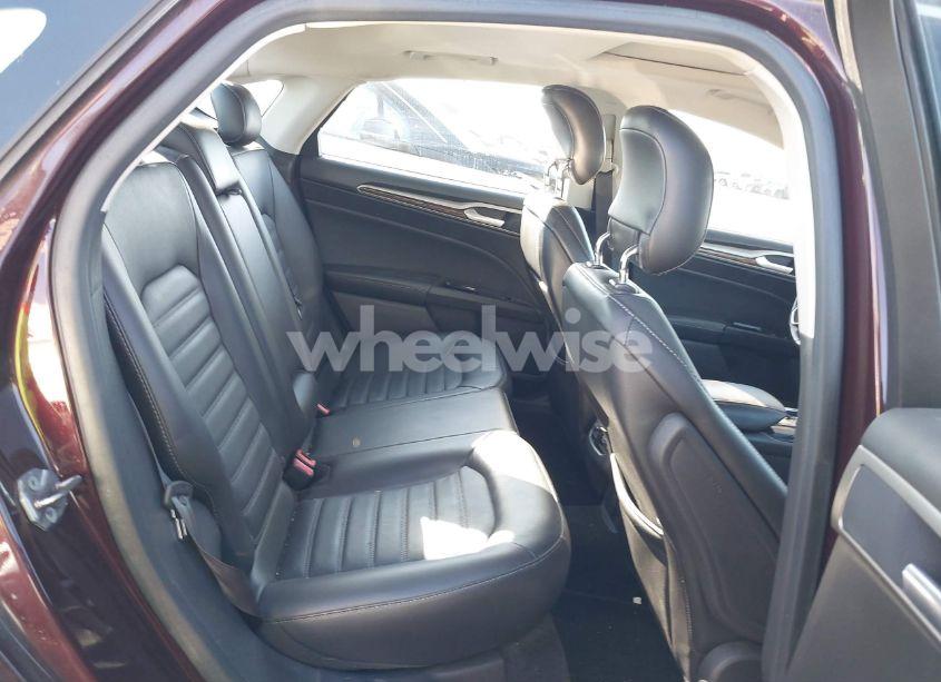 Photo 8 of 2013 Ford Fusion SE (VIN 3FA6P0HR9DR364096)