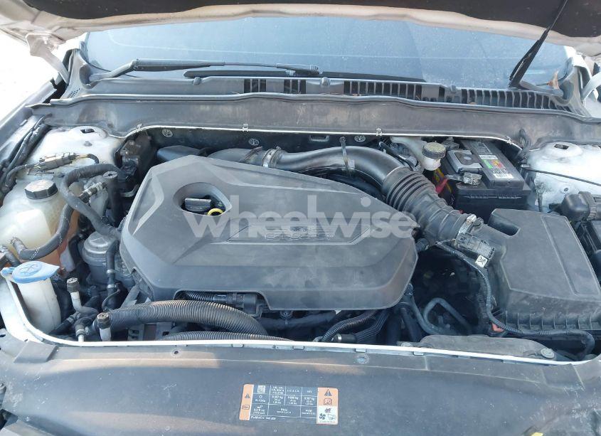 Photo 10 of 2013 Ford Fusion SE (VIN 3FA6P0HRXDR114432)