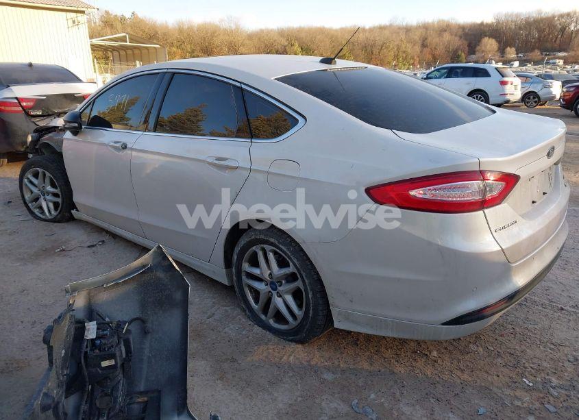 Photo 3 of 2013 Ford Fusion SE (VIN 3FA6P0HRXDR114432)