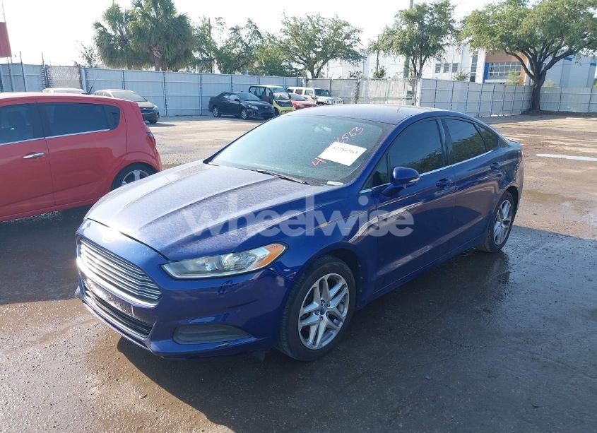 Photo 2 of 2013 Ford Fusion SE (VIN 3FA6P0HRXDR116875)
