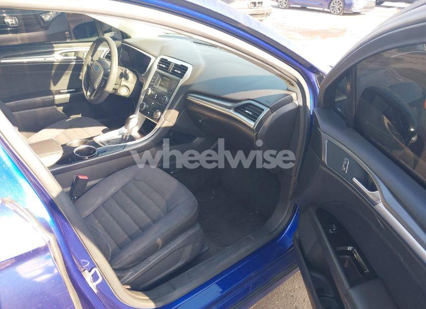 Photo 5 of 2013 Ford Fusion SE (VIN 3FA6P0HRXDR116875)