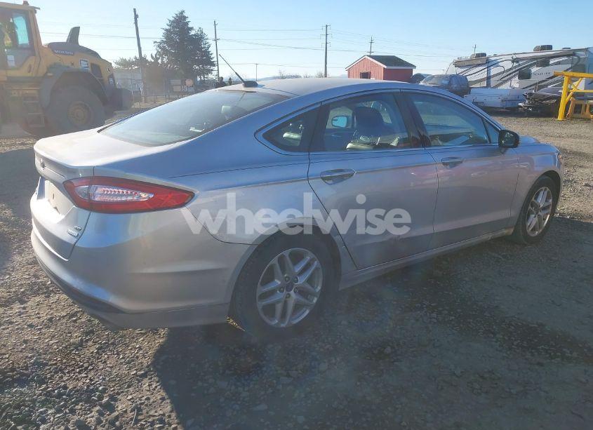 Photo 4 of 2013 Ford Fusion SE (VIN 3FA6P0HRXDR126208)