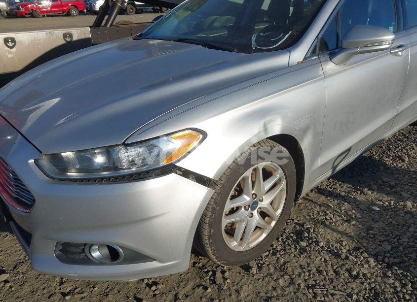 Photo 6 of 2013 Ford Fusion SE (VIN 3FA6P0HRXDR126208)