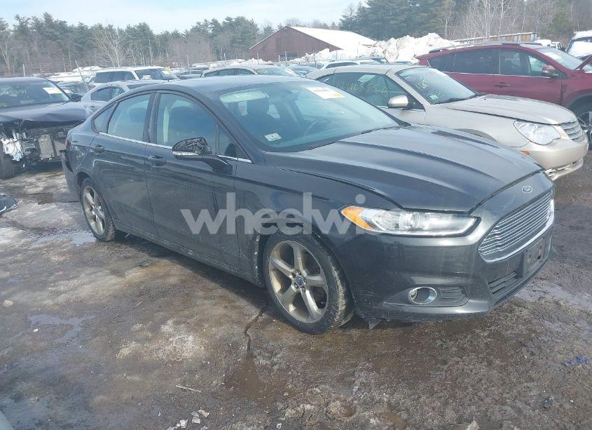 2013 Ford Fusion SE (VIN 3FA6P0HRXDR136642) main photo
