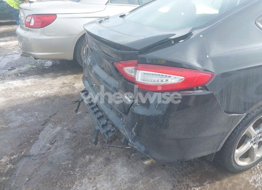 Photo 6 of 2013 Ford Fusion SE (VIN 3FA6P0HRXDR136642)