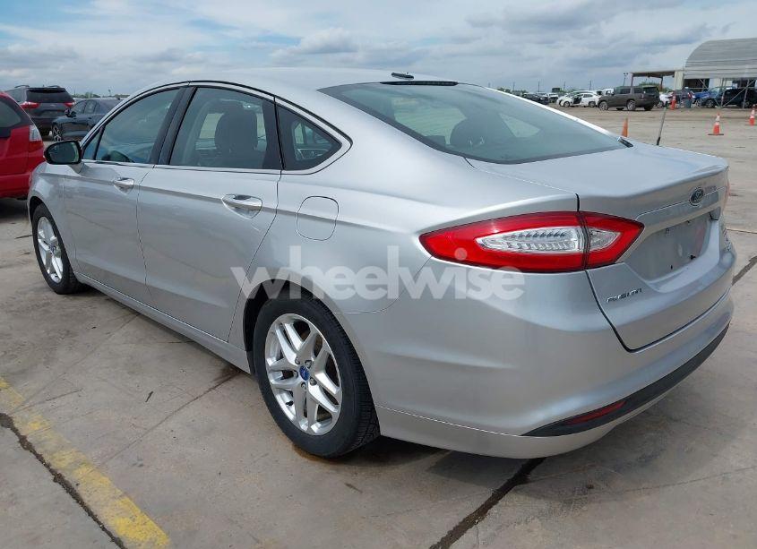 Photo 3 of 2013 Ford Fusion SE (VIN 3FA6P0HRXDR170323)