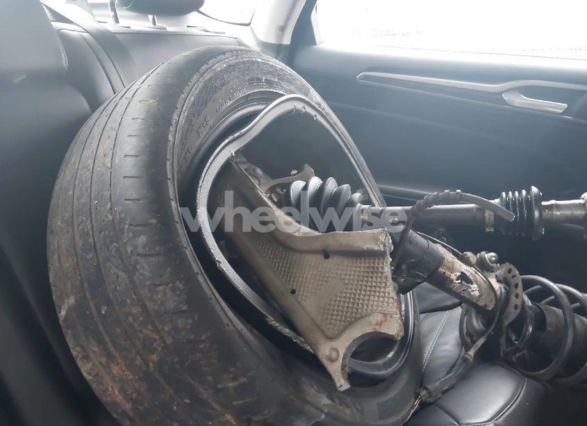 Photo 12 of 2013 Ford Fusion SE (VIN 3FA6P0HRXDR224915)