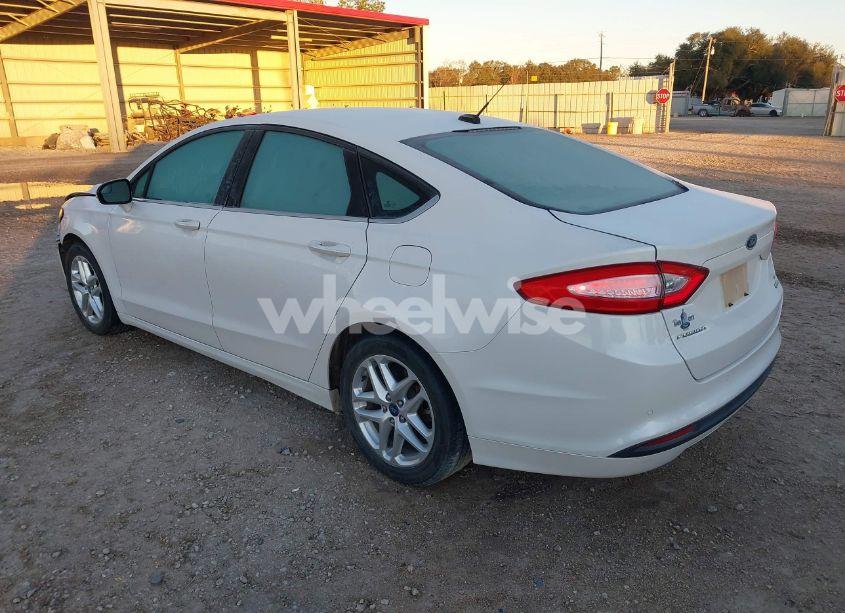 Photo 3 of 2013 Ford Fusion SE (VIN 3FA6P0HRXDR246638)