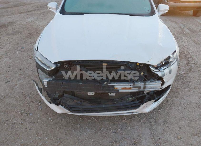 Photo 6 of 2013 Ford Fusion SE (VIN 3FA6P0HRXDR246638)