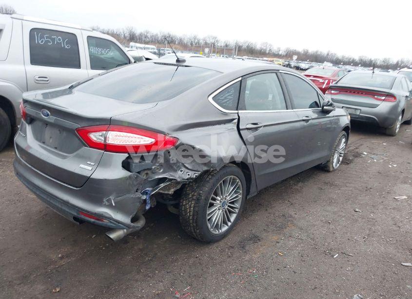 Photo 6 of 2013 Ford Fusion SE (VIN 3FA6P0HRXDR253198)
