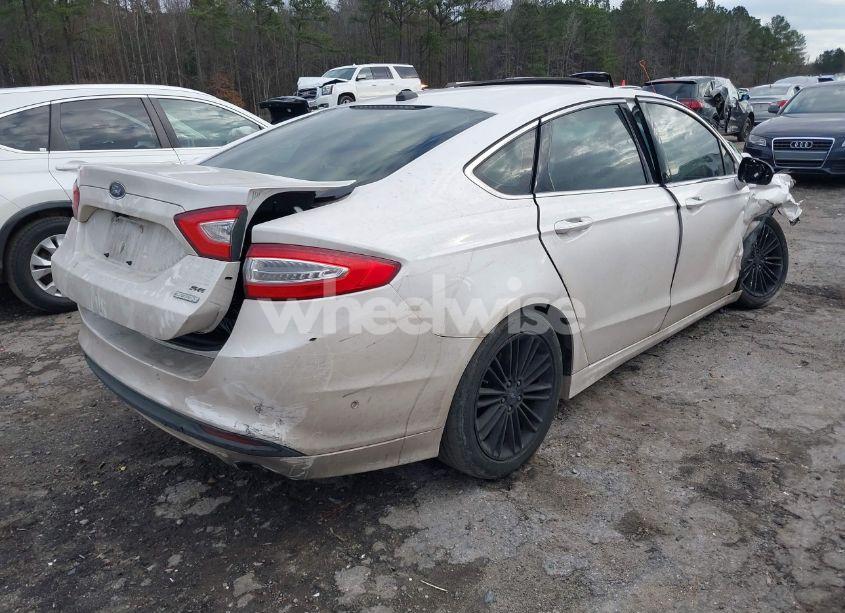 Photo 4 of 2013 Ford Fusion SE (VIN 3FA6P0HRXDR254495)