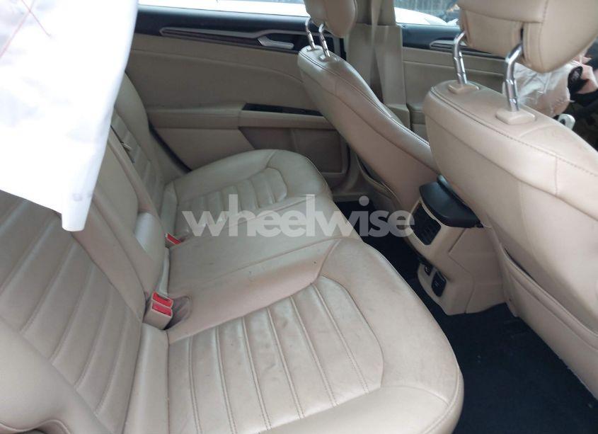 Photo 8 of 2013 Ford Fusion SE (VIN 3FA6P0HRXDR254495)