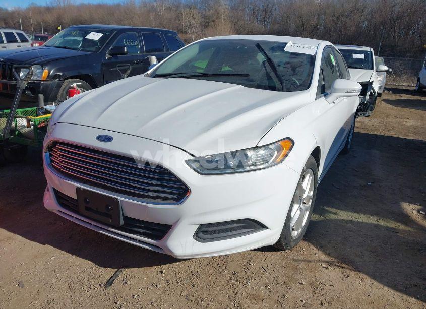Photo 2 of 2013 Ford Fusion SE (VIN 3FA6P0HRXDR256912)
