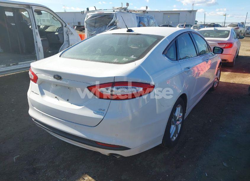 Photo 4 of 2013 Ford Fusion SE (VIN 3FA6P0HRXDR256912)