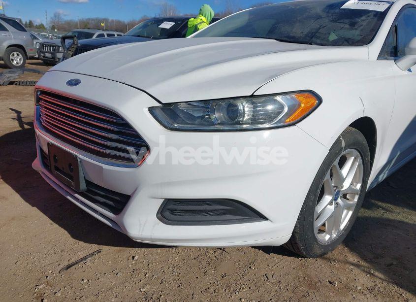 Photo 6 of 2013 Ford Fusion SE (VIN 3FA6P0HRXDR256912)