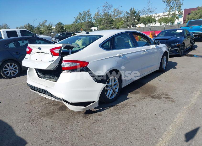 Photo 4 of 2013 Ford Fusion SE (VIN 3FA6P0HRXDR261124)