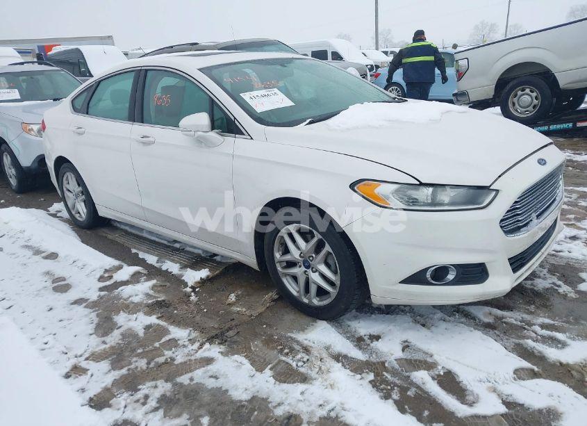 2013 Ford Fusion SE (VIN 3FA6P0HRXDR297671) main photo