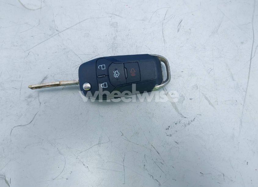 Photo 11 of 2013 Ford Fusion SE (VIN 3FA6P0HRXDR305946)