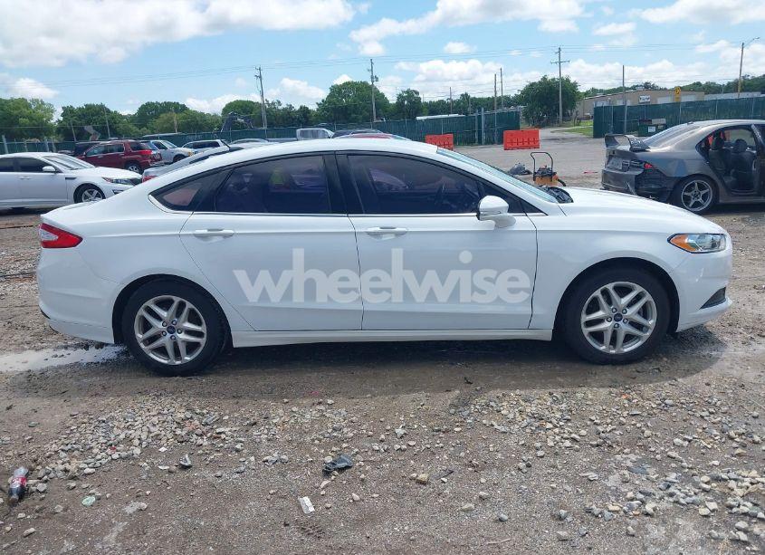 Photo 13 of 2013 Ford Fusion SE (VIN 3FA6P0HRXDR305946)