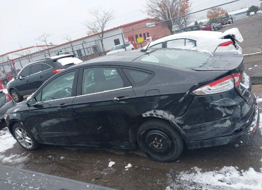 Photo 15 of 2013 Ford Fusion SE (VIN 3FA6P0HRXDR321855)