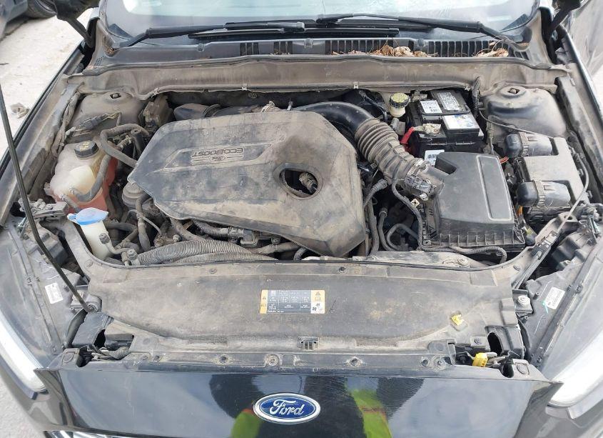 Photo 10 of 2013 Ford Fusion SE (VIN 3FA6P0HRXDR343516)