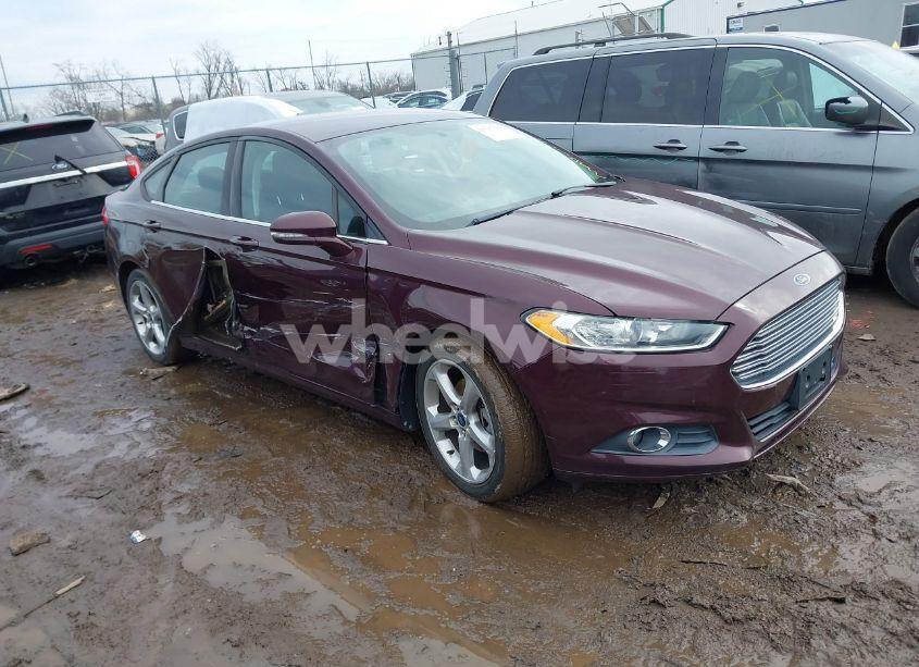 2013 Ford Fusion SE (VIN 3FA6P0HRXDR358548) main photo