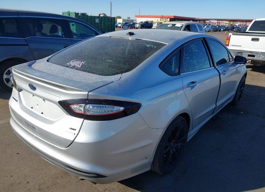 Photo 4 of 2013 Ford Fusion SE (VIN 3FA6P0HRXDR362535)