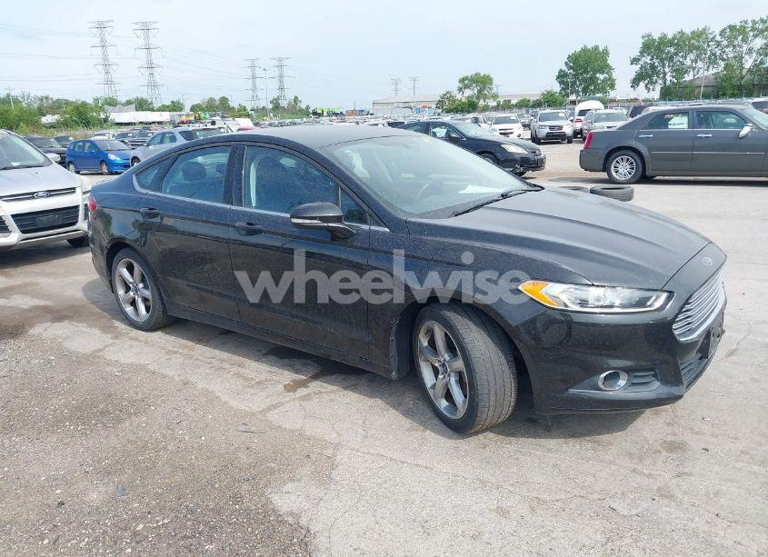 2013 Ford Fusion SE (VIN 3FA6P0HRXDR369761) main photo