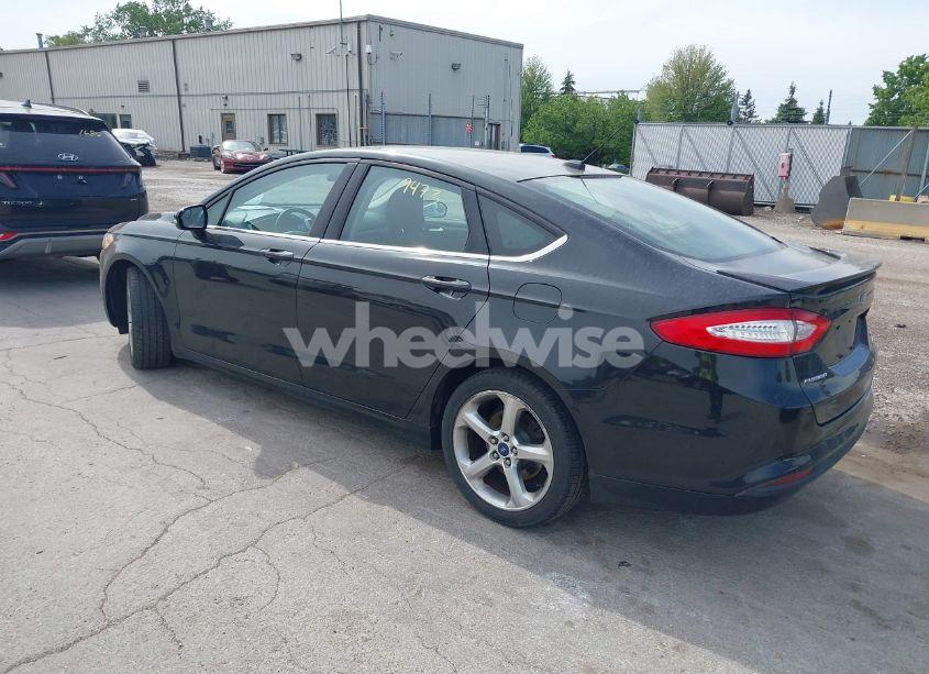 Photo 3 of 2013 Ford Fusion SE (VIN 3FA6P0HRXDR369761)