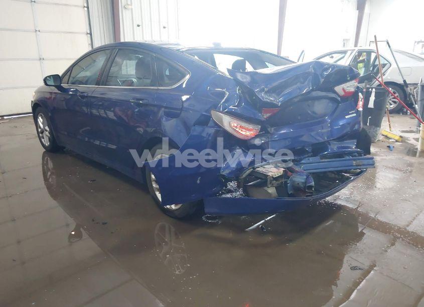 Photo 3 of 2013 Ford Fusion SE (VIN 3FA6P0HRXDR370750)