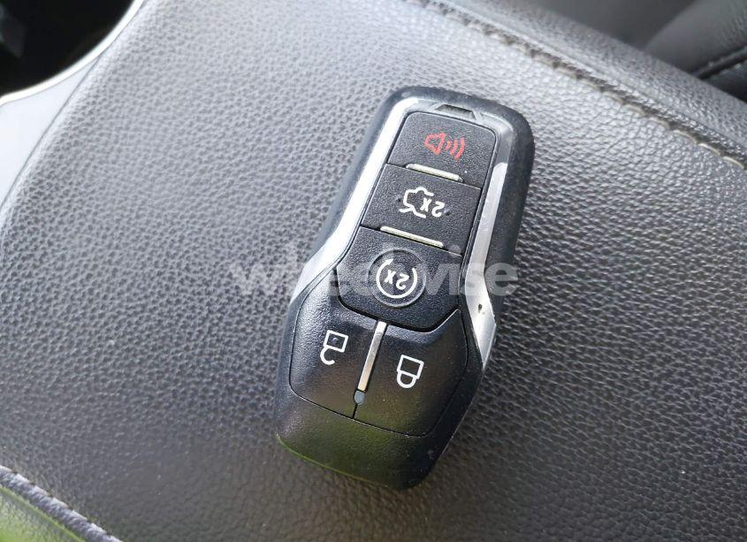 Photo 11 of 2016 Ford Fusion TITANIUM (VIN 3FA6P0K90GR103825)