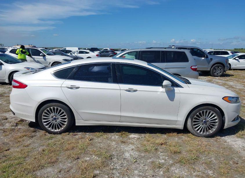 Photo 12 of 2016 Ford Fusion TITANIUM (VIN 3FA6P0K90GR254938)