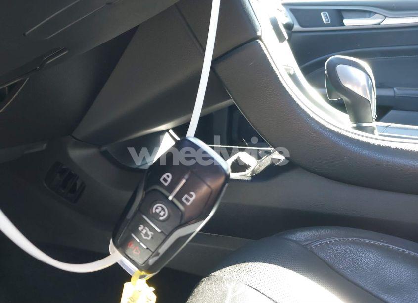 Photo 11 of 2016 Ford Fusion TITANIUM (VIN 3FA6P0K90GR257404)