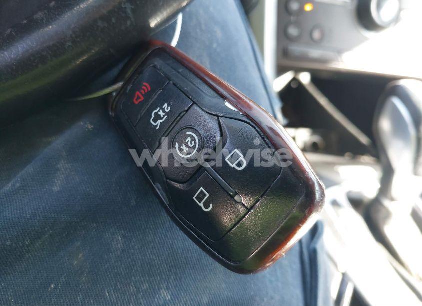 Photo 11 of 2016 Ford Fusion TITANIUM (VIN 3FA6P0K90GR320369)