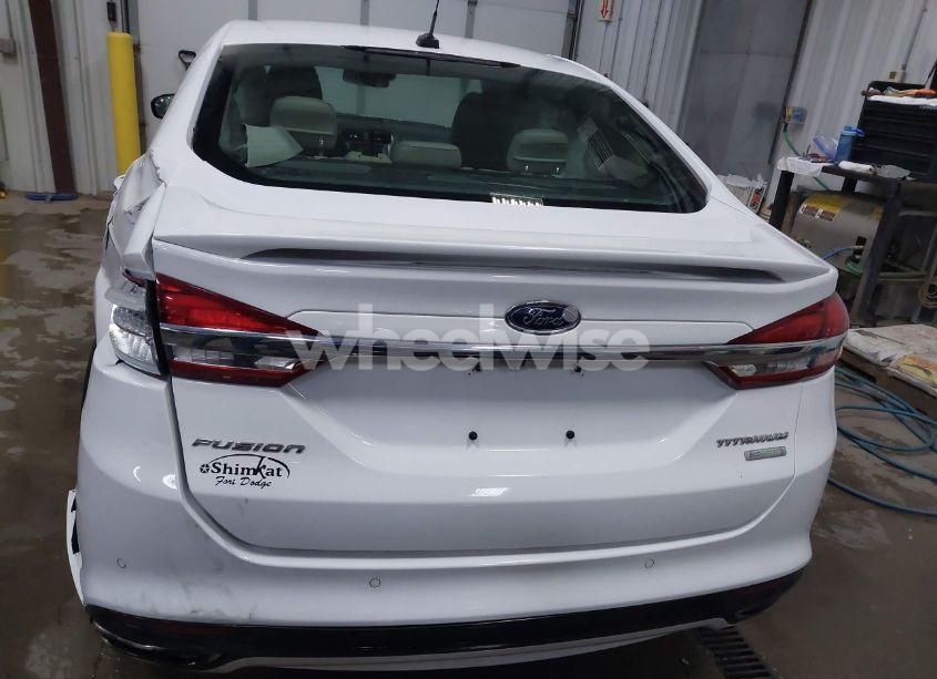 Photo 16 of 2017 Ford Fusion TITANIUM (VIN 3FA6P0K90HR124062)