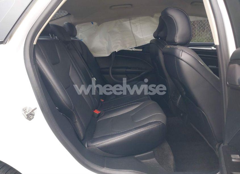 Photo 8 of 2018 Ford Fusion TITANIUM (VIN 3FA6P0K90JR281676)