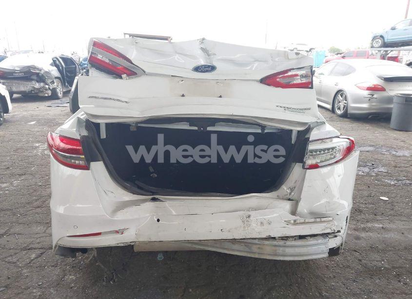 Photo 16 of 2019 Ford Fusion TITANIUM (VIN 3FA6P0K90KR236674)