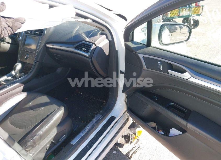 Photo 5 of 2015 Ford Fusion TITANIUM (VIN 3FA6P0K91FR151719)