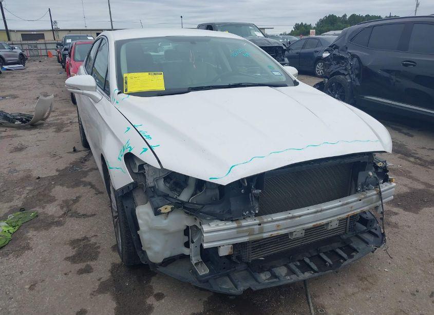 2015 Ford Fusion TITANIUM (VIN 3FA6P0K91FR268832) main photo