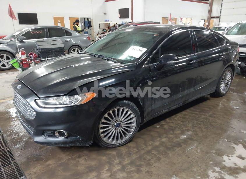 Photo 2 of 2016 Ford Fusion TITANIUM (VIN 3FA6P0K91GR104692)