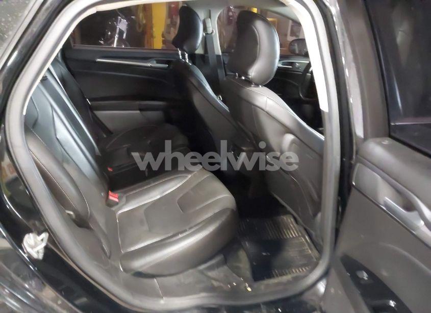 Photo 8 of 2016 Ford Fusion TITANIUM (VIN 3FA6P0K91GR104692)