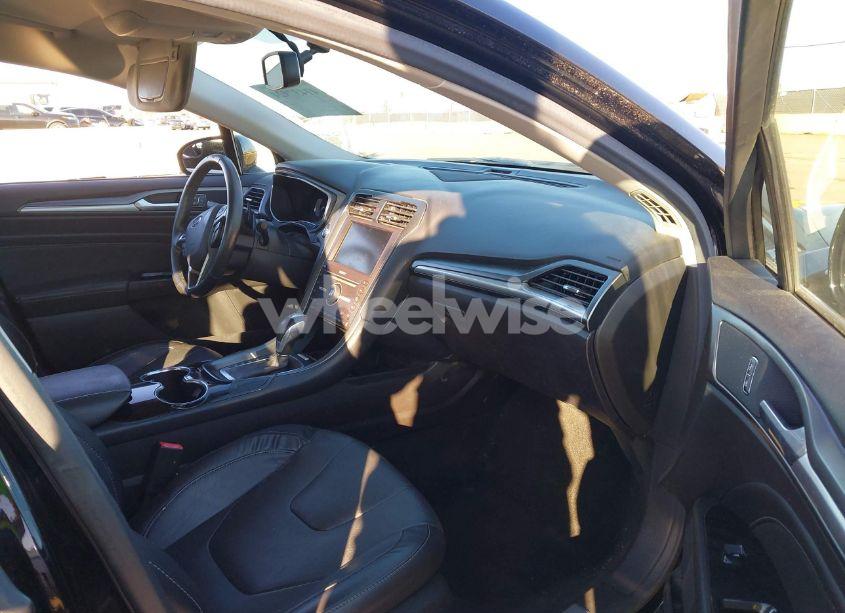 Photo 5 of 2016 Ford Fusion TITANIUM (VIN 3FA6P0K91GR320235)