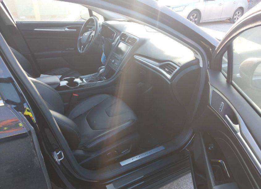 Photo 5 of 2016 Ford Fusion TITANIUM (VIN 3FA6P0K91GR391595)