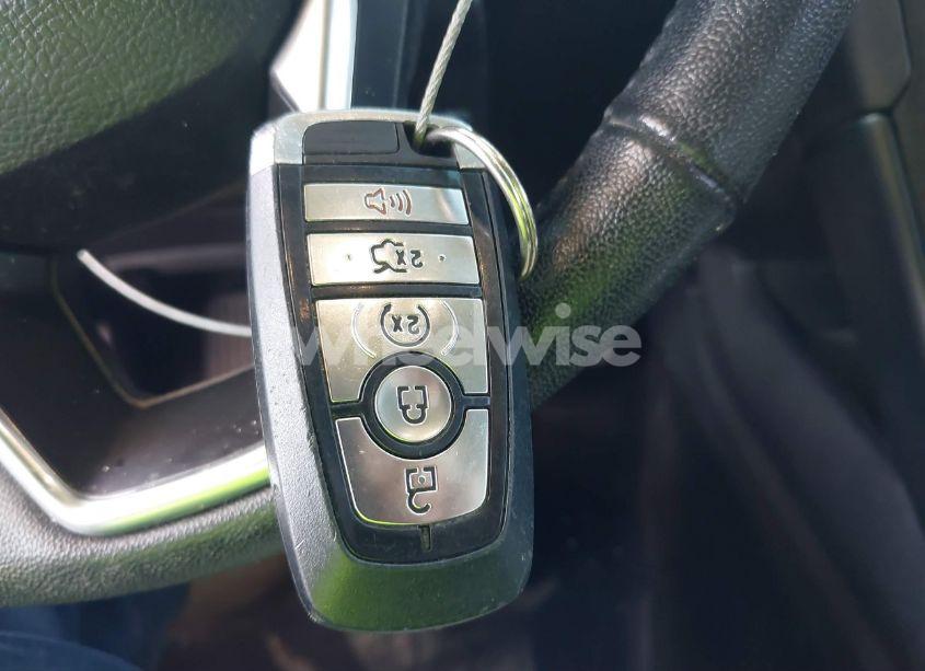 Photo 11 of 2017 Ford Fusion TITANIUM (VIN 3FA6P0K91HR146572)