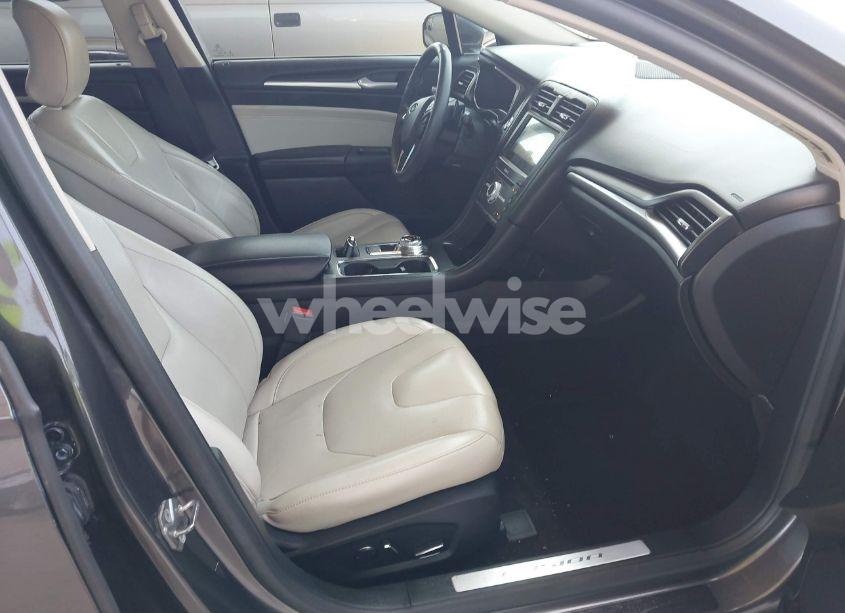 Photo 5 of 2017 Ford Fusion TITANIUM (VIN 3FA6P0K91HR146572)