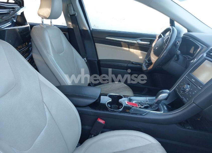 Photo 5 of 2015 Ford Fusion TITANIUM (VIN 3FA6P0K92FR157299)