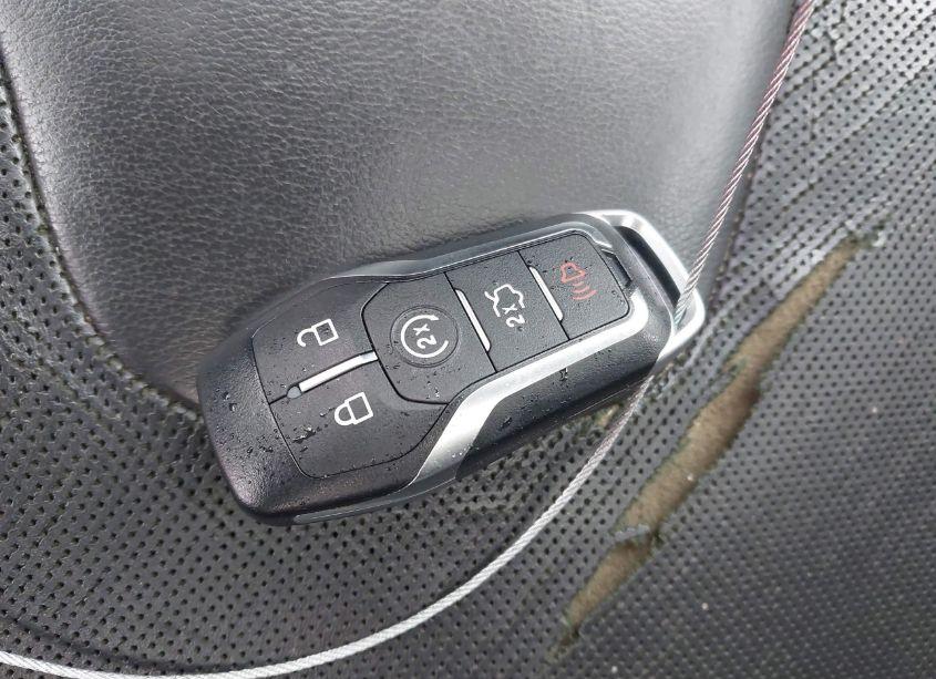 Photo 11 of 2016 Ford Fusion TITANIUM (VIN 3FA6P0K92GR263415)