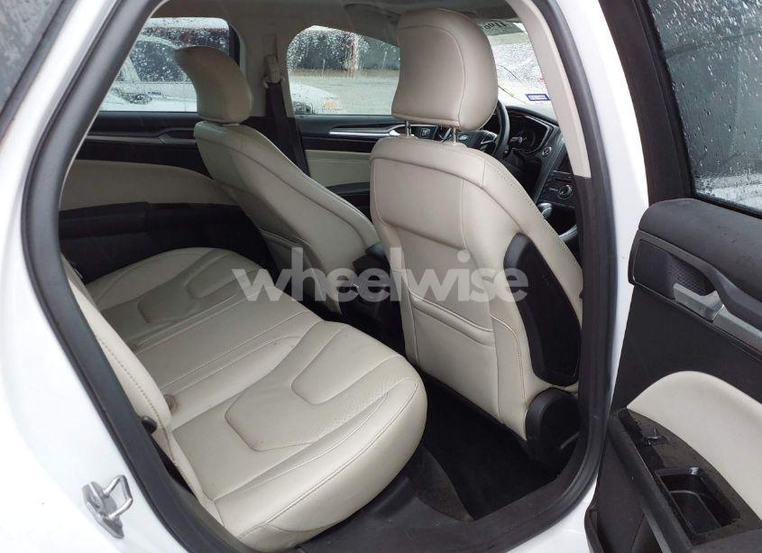 Photo 8 of 2016 Ford Fusion TITANIUM (VIN 3FA6P0K92GR400269)