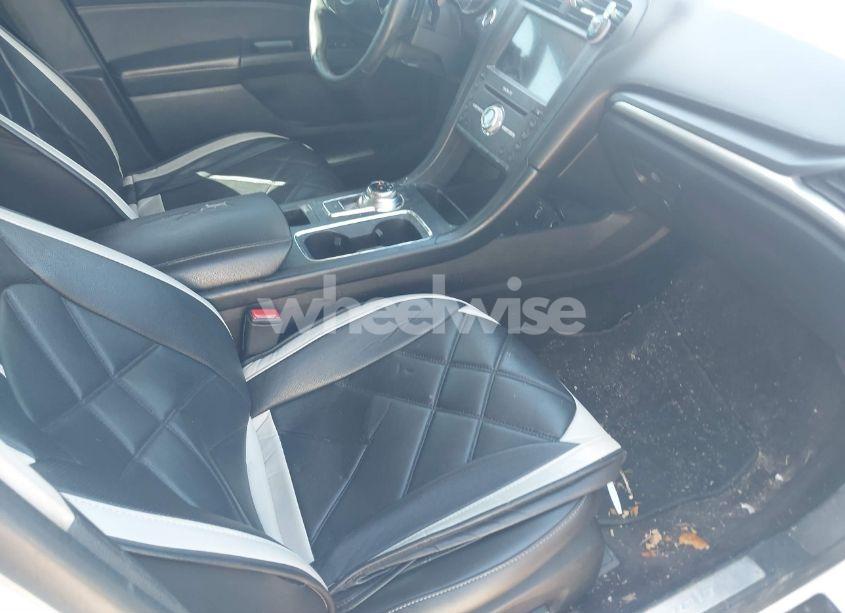 Photo 5 of 2017 Ford Fusion TITANIUM (VIN 3FA6P0K92HR146614)